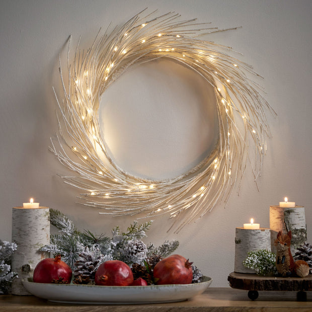 24" Craft Paper Wreath With LED Lights